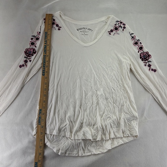 Aeropostale Soft V Long Sleeve Shirt Blouse Embroidered Floral White Juniors L - Picture 7 of 9